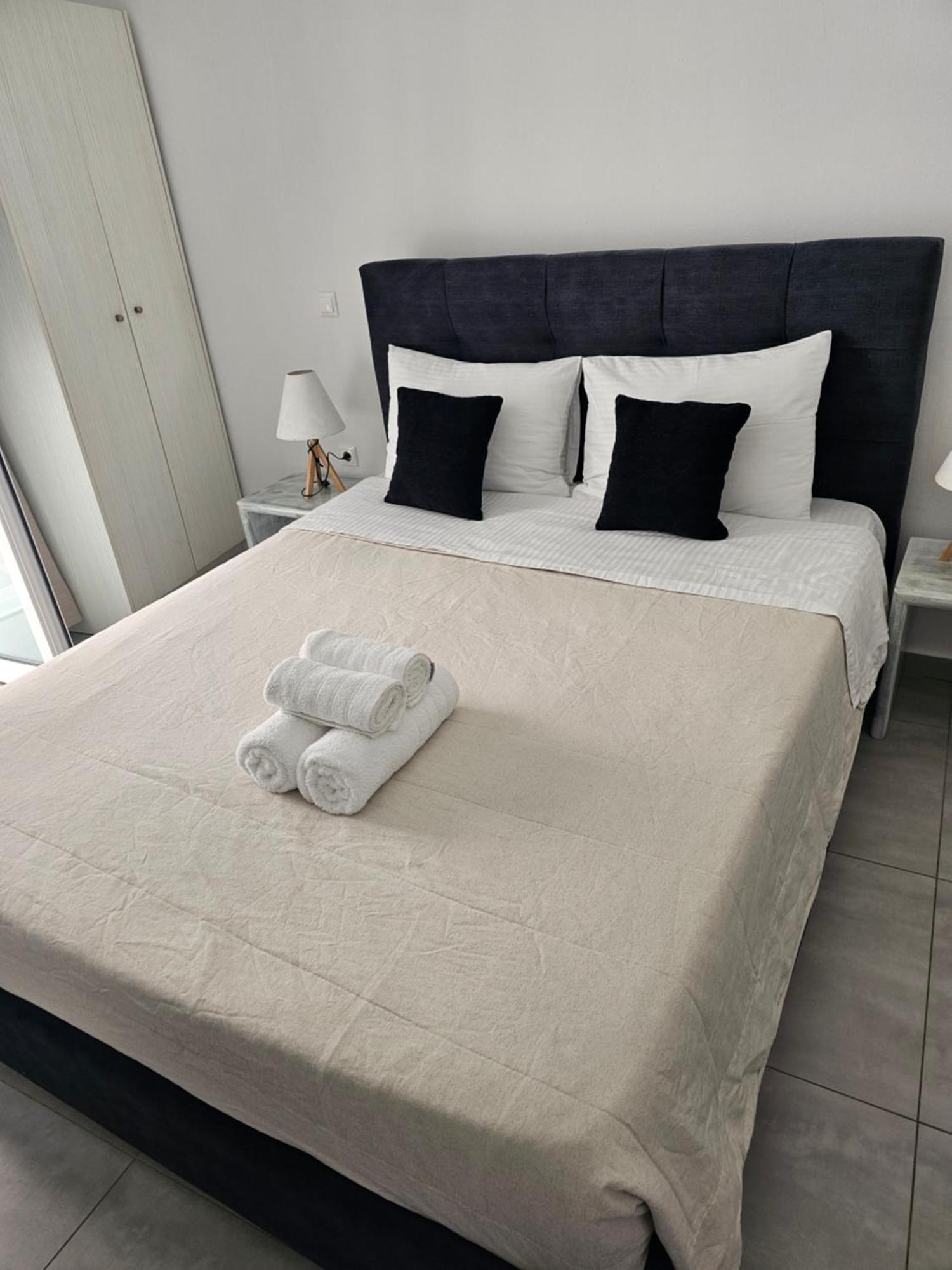 Unique Leta Fira (Santorini) Exterior foto